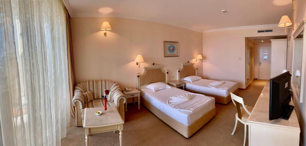 Duni Marina Beach Hotel Dyuni Dış mekan fotoğraf