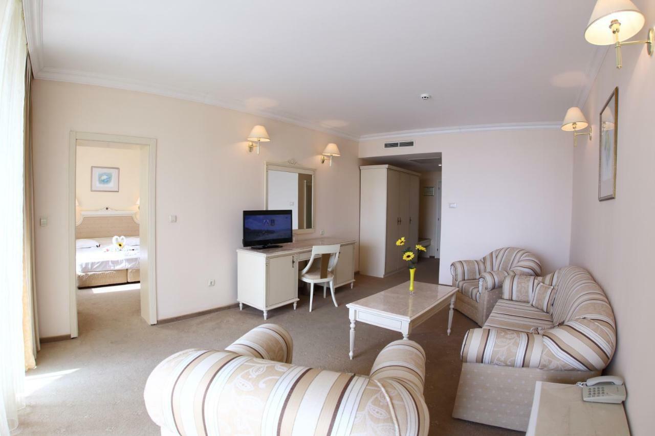 Duni Marina Beach Hotel Dyuni Dış mekan fotoğraf